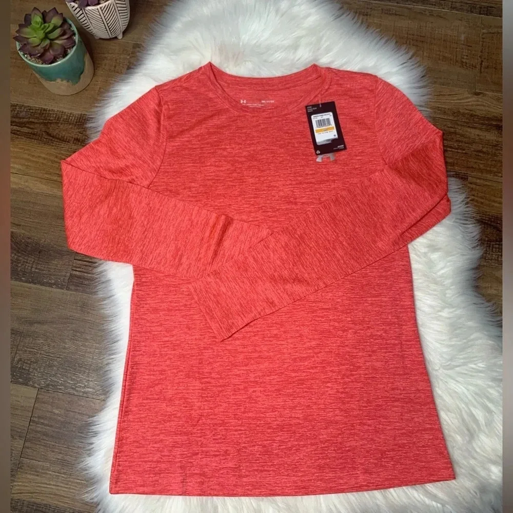 Women's UA Tech™ Twist Crew Long Sleeve - Picture 2 of 5